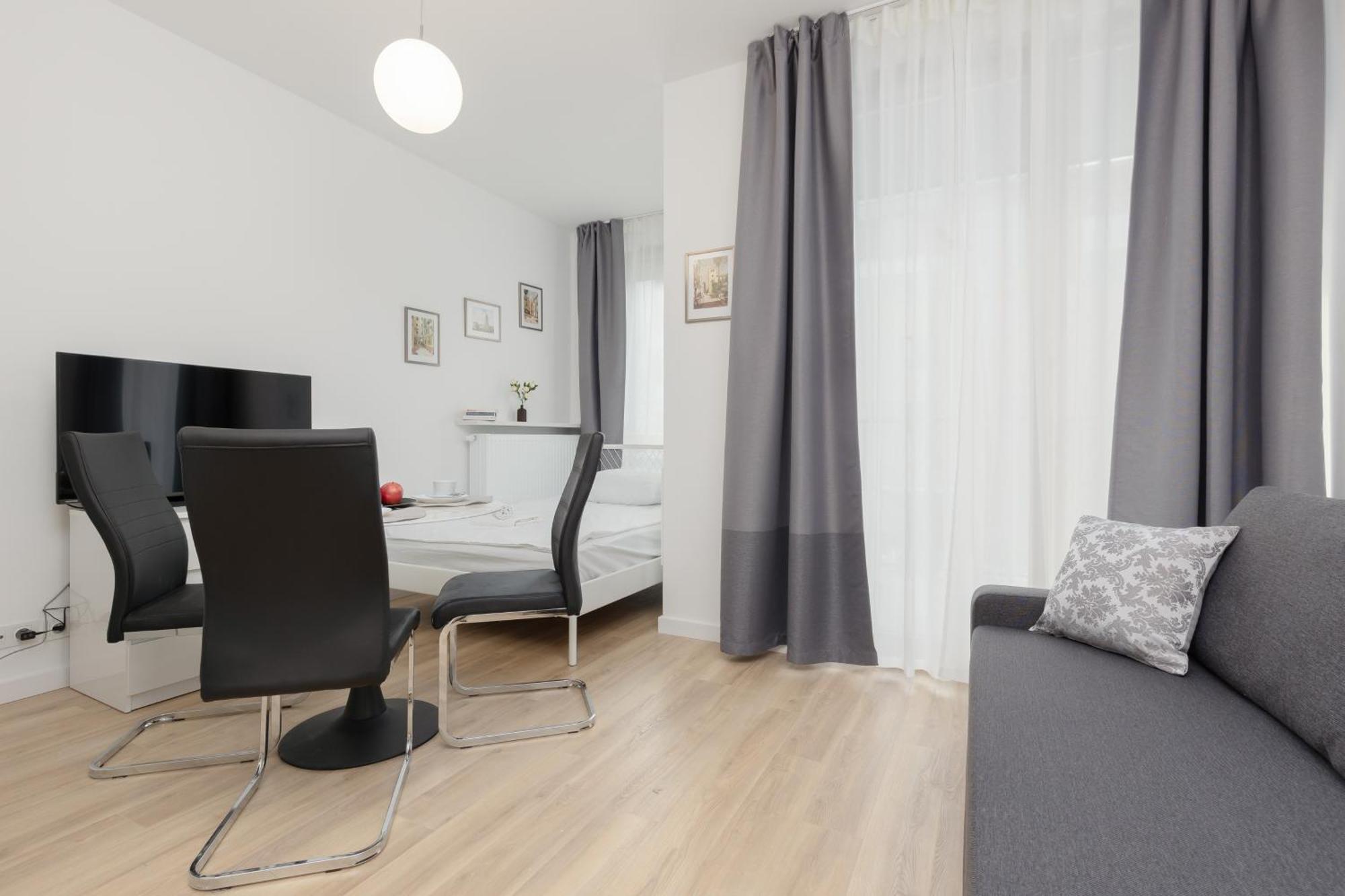 Sarmacka 23 - Close To Medicover And Paley Apartament *